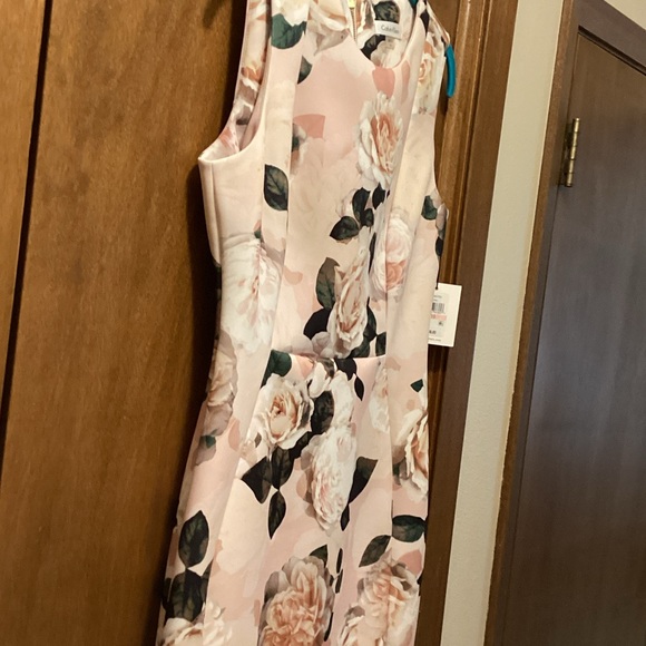 Calvin Klein Pink Floral Midi Dress - Picture 2 of 9